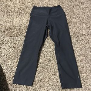 Nike 3/4 yoga leggings